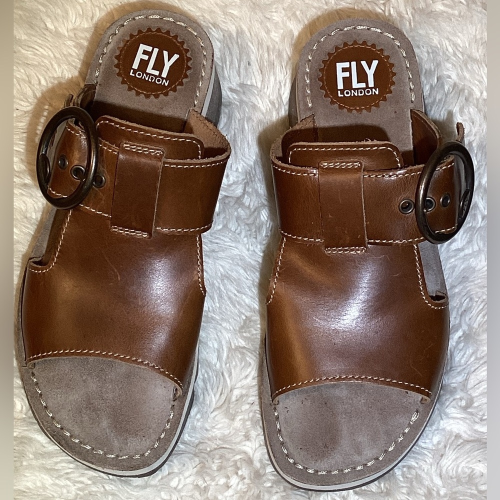 Fly London Tan Leather Slide Sandals size 8
